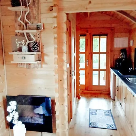 Le Du Pressoir * Gisay