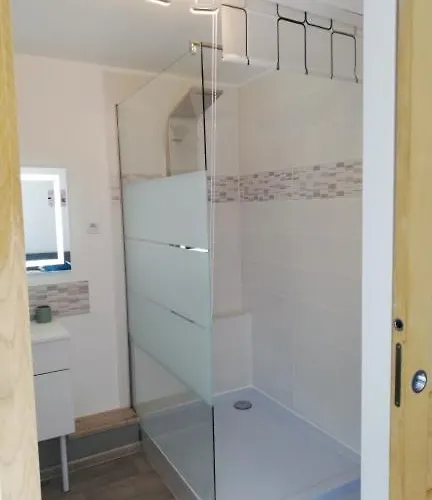 Le Du Pressoir Appartement *