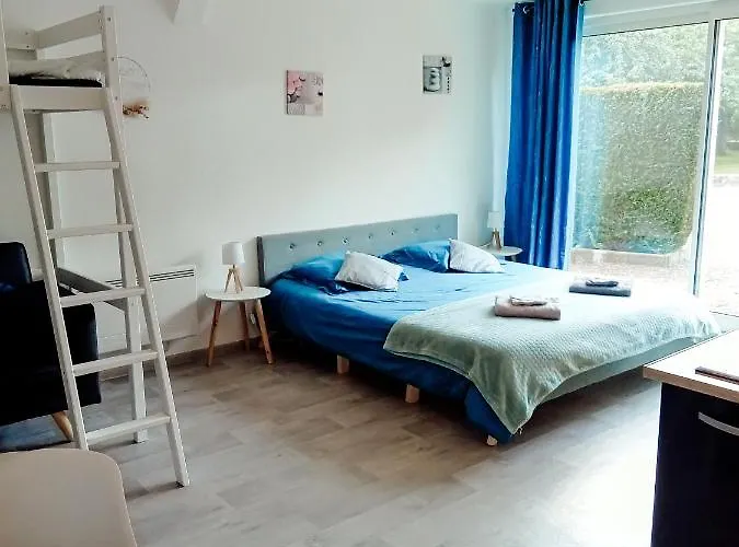 Le Du Pressoir * Gisay